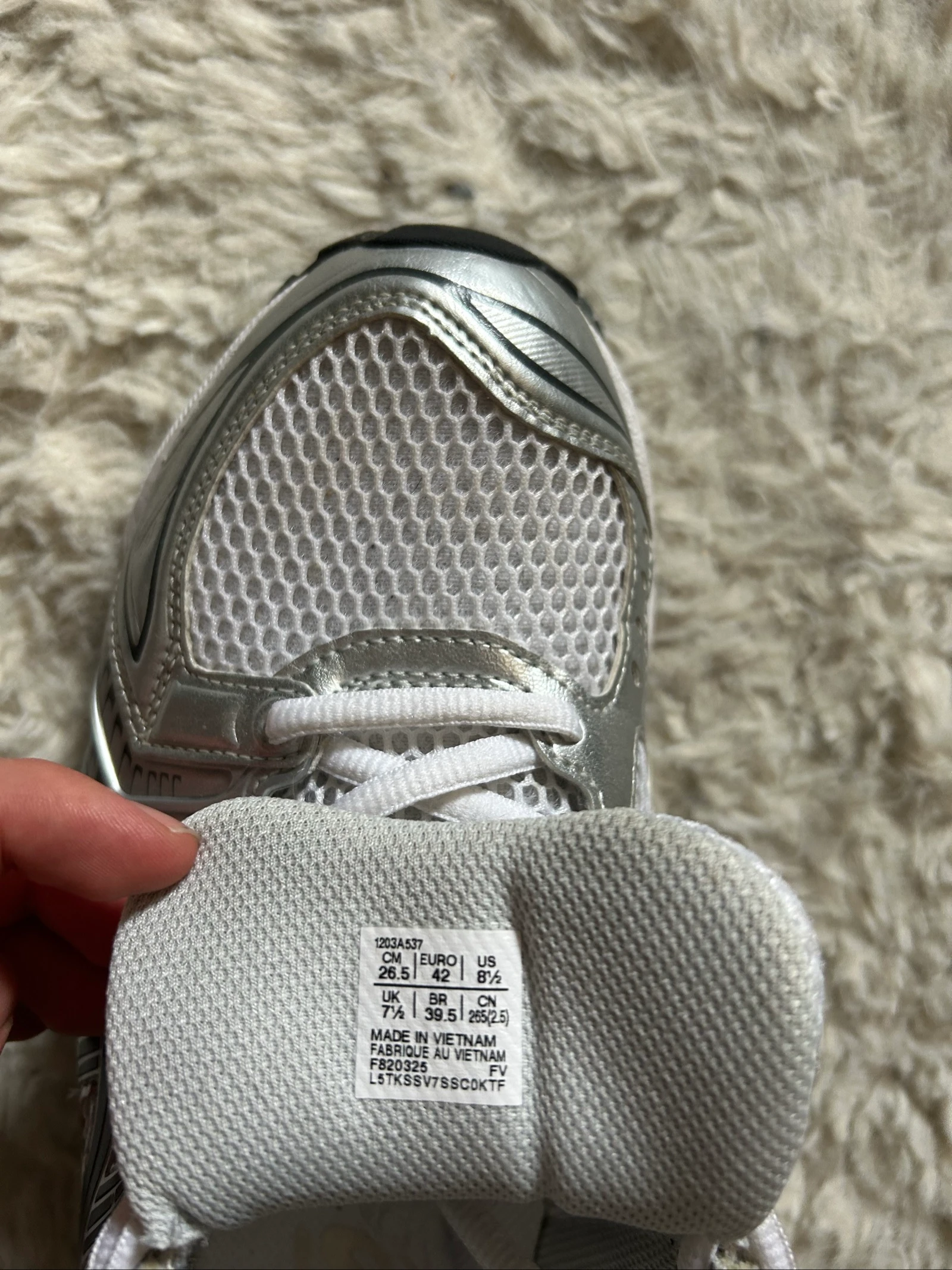 ASICS kayano taille 42 – photo 5
